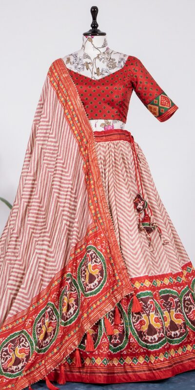 LNB1639 Orange Color Lehenga : Dola Silk Blouse : Georgette Work : Foil Work Traditional Wear, Festive, Wedding, Events @2299/- | Lehenga, Bollywood Lehenga, Creative Lehenga, Designer Lehenga, Embroidered Lehenga, Party Wear Lehenga