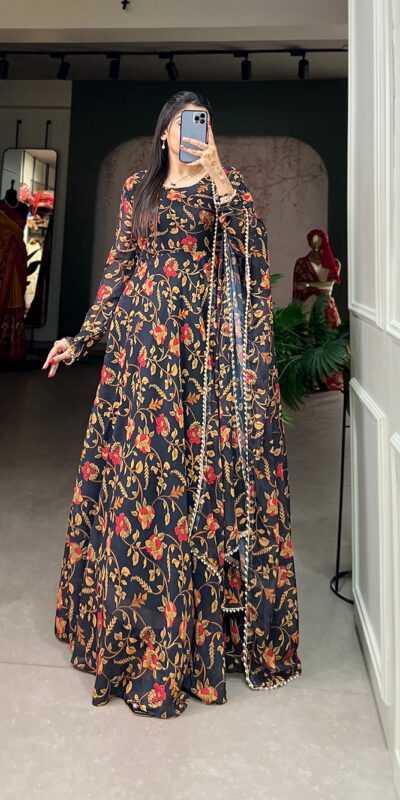 YNF 5003 Black Color Georgette Floral Printed Gown With Pearl Lace Border Dupatta Casual, Wedding, Party, Festive, Events Etc. 4-6 Working Days 1849/- | Gowns, Bollywood Gowns, Creative Gowns, Designer Gowns, Embroidered Gowns, Party Wear Gowns