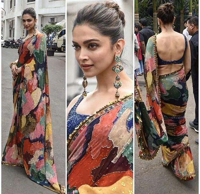 Product Code: LG 1117 Multi ColourColour: Multi ColourFabrics: GOTA ZARI WITH DIGITAL PRINT AND STONE WORKBlouse Fabrics: BANGLORY SATIN WITH 0.80 METERS | Designer Sarees, Embroidered Sarees, Sarees, Bollywood Sarees, Creative Sarees, Ethnic Saree, Modern Digital sarees, Party Wear Sarees