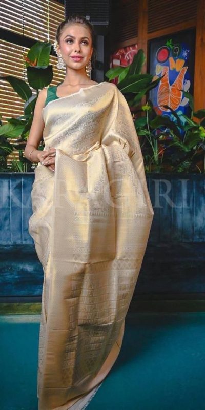 Dazzling White Color Soft Lichi Silk Jacquard Rich Pallu Saree