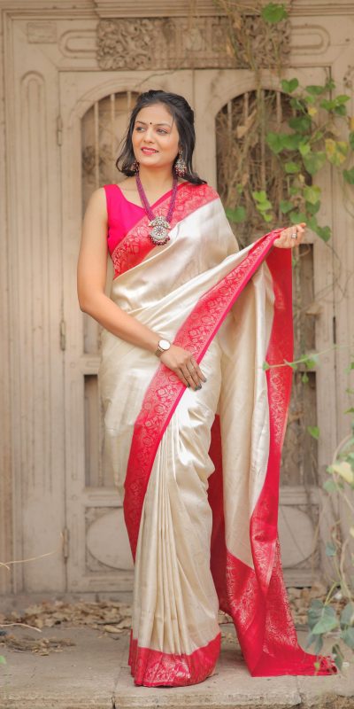 Grand Silver Color Soft Kanjivaram Silk Beautiful Rich Pallu Saree