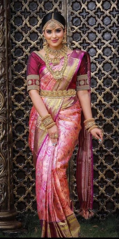 Luminous Pink Soft Lichi Silk Ordinary Design Rich Pallu Saree