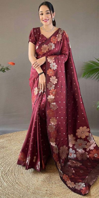 Nice Maroon Color Soft Lichi Silk Ordinary Design Rich Pallu Saree