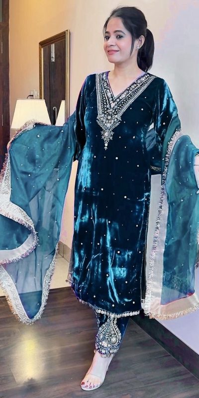 Pretty Blue Color Heavy Pure Viscose Velvet Embroidery Sharara