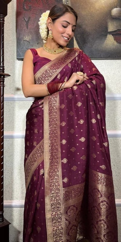 Sublime Purple Banarasi Soft Silk Extra Ordinary Design Saree