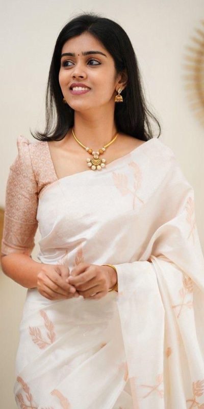 KP 4091 Off White Color Soft Lichi Silk Cloth Rich Pallu All Over Saree Events Casual, Wedding, Festive, Events . Expected Delivery  4-6 Working Days @1249/- | Designer Sarees, Sarees, Bollywood Sarees, Creative Sarees, Embroidered Sarees, Ethnic Saree, Modern Digital sarees, Party Wear Sarees