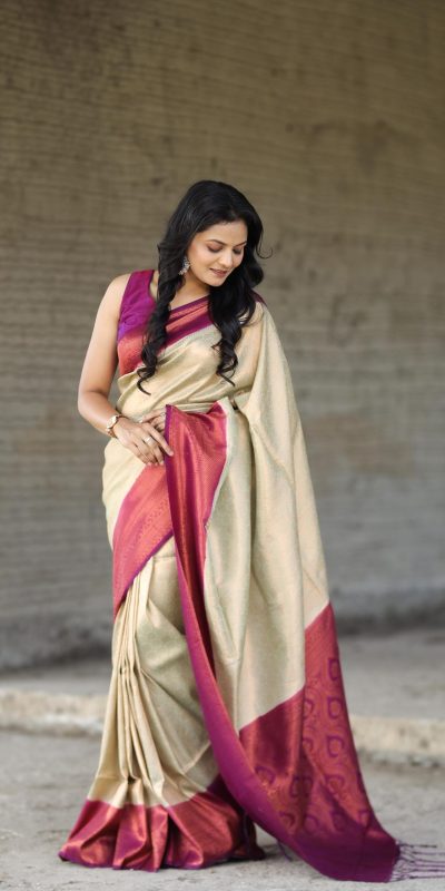 Dazzling C-Green Color Soft Silk Beautiful Rich Pallu All Over Saree