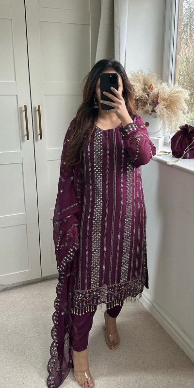 Glamorous Purple Color Faux Georgette Embroidery Salwar Suit