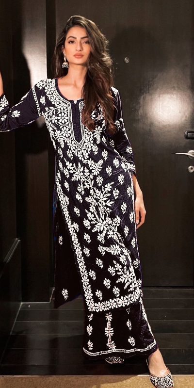 Grand Black Color Georgette Thread Embroidered Salwar Suit