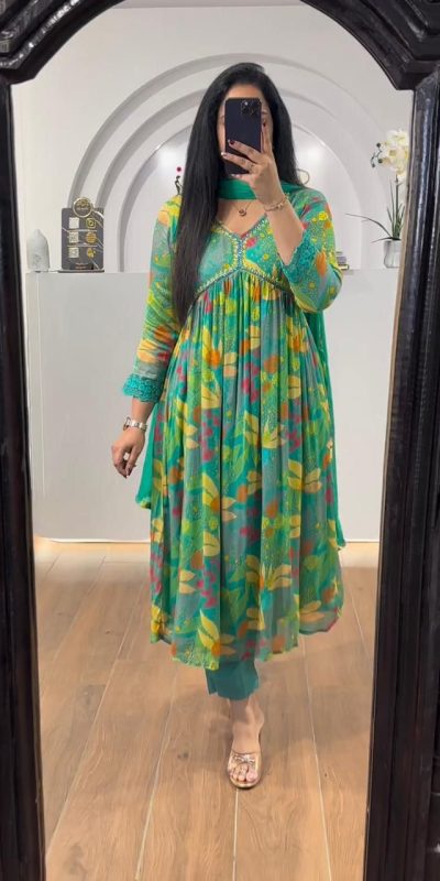 Pretty Green Chinon Printed & Sequence Embroidery Salwar Suit