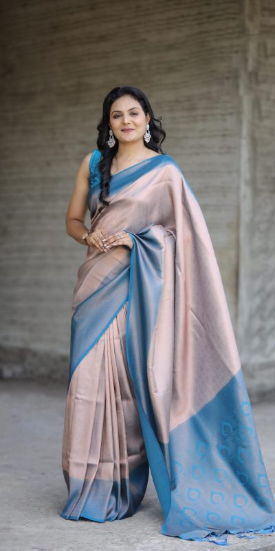 Dazzling Grey Color Soft Silk Beautiful Rich Pallu All Over Saree