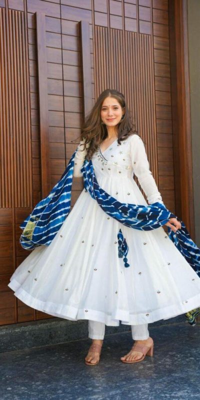 Elegant White Color Georgette Embroidery Sequence Gown