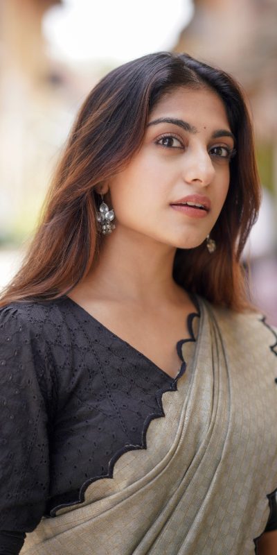 YNF 7105 Grey Color Cotton Lucknowi Work Saree Casual Party Wear, Wedding, Events Etc. Expected Delivery 4-6 Working Days @1749 | Designer Sarees, Embroidered Sarees, Sarees, Bollywood Sarees, Creative Sarees, Ethnic Saree, Modern Digital sarees, Party Wear Sarees