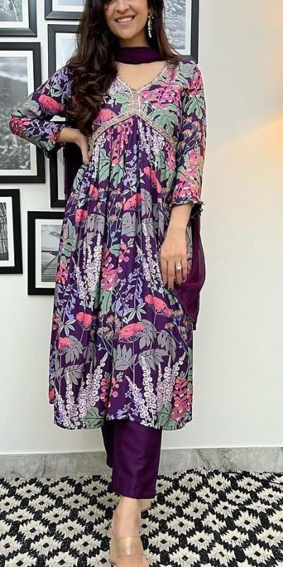 Alluring Violet Color Foix Georgette Digital Printed Salwar Suit
