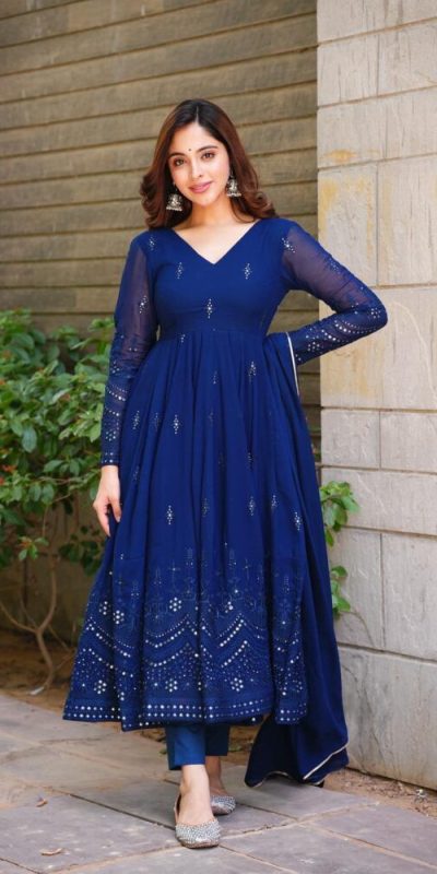 Glowing Navy Blue Color Foix Georgette Thread With 9mm Sequence Salwar Suit