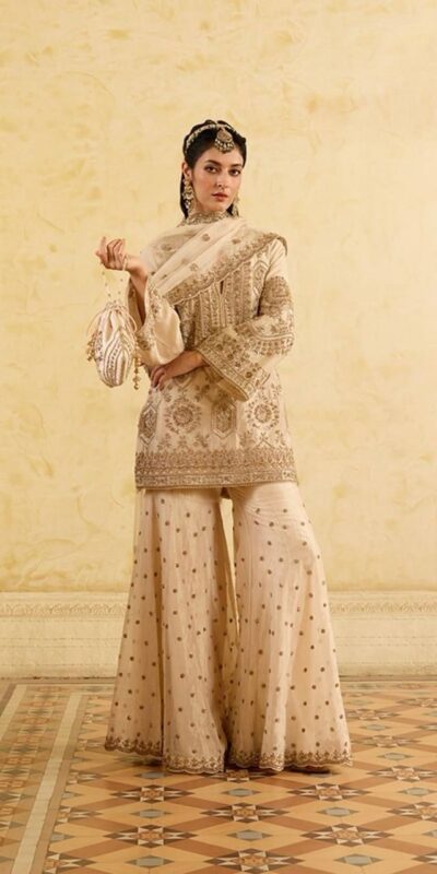 RTC  5837 Cream Color Chinon silk Thread With Sequence Salwar Suit Casual, Wedding, Party, Festive, Events Etc.4-6 Working Days@ 2149/-only | Casual Suits, Jump Suits, Salwar suit, Creative suits, Designer Suits, Palazzo Suits, Party Wear Suits, Patiala Suits, Straight Suits