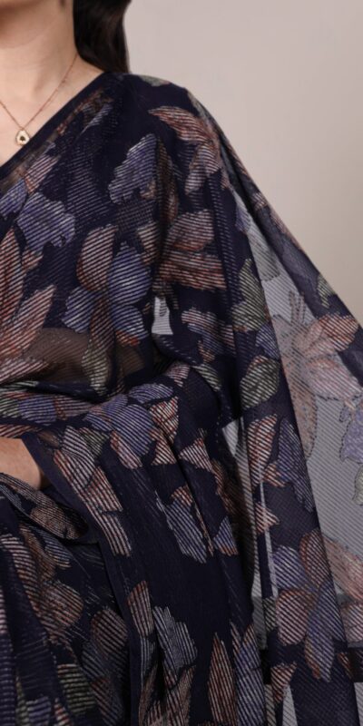 YNF 7052 Green Color Lurex Brasso Floral Viscose Brasso Saree Casual, Wedding, Festive, Events . Expected Delivery  4-6 Working Days @1799/- only                                                                                | Designer Sarees, Embroidered Sarees, Sarees, Bollywood Sarees, Creative Sarees, Ethnic Saree, Modern Digital sarees, Party Wear Sarees