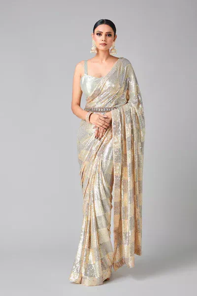 DF 3426 Peach Color Georgette 5MM Sequins Embroidery Work Saree Casual, Wedding, Festive, Events . Expected Delivery 4-6 Working Days @1749/- only | Designer Sarees, Embroidered Sarees, Sarees, Bollywood Sarees, Creative Sarees, Ethnic Saree, Modern Digital sarees, Party Wear Sarees