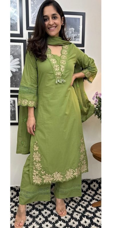Pista Rayon Embroidery Salwar Suit