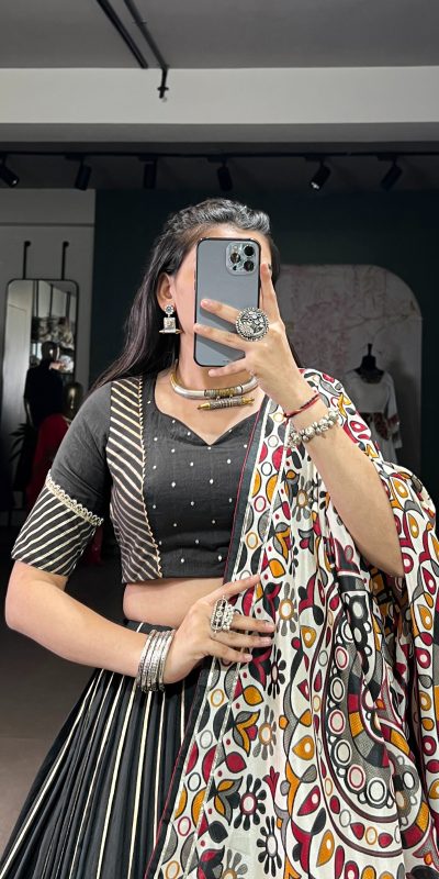 LNB 1658 Black Pure Chanderi with Zari Work & Gotta Patti Work Lehenga Choli . Introductory Price ₹3199. Delivery 4-6 Working Days. Shop now. | Lehenga, Bollywood Lehenga, Creative Lehenga, Designer Lehenga, Embroidered Lehenga, Party Wear Lehenga