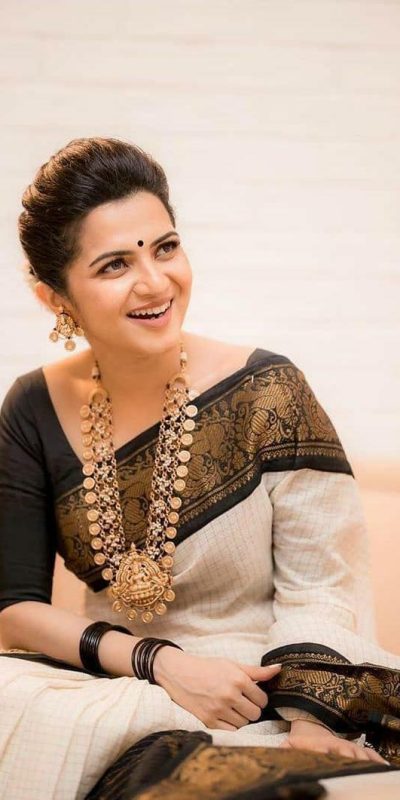 KP 3025 Black Soft Lichi Silk Saree Perfect for Wedding, Party, Baby Shower, Onam, Durga Puja . Available at ₹1449 only. Delivery 4-6 Working Days. | Designer Sarees, Embroidered Sarees, Sarees, Bollywood Sarees, Creative Sarees, Ethnic Saree, Modern Digital sarees, Party Wear Sarees