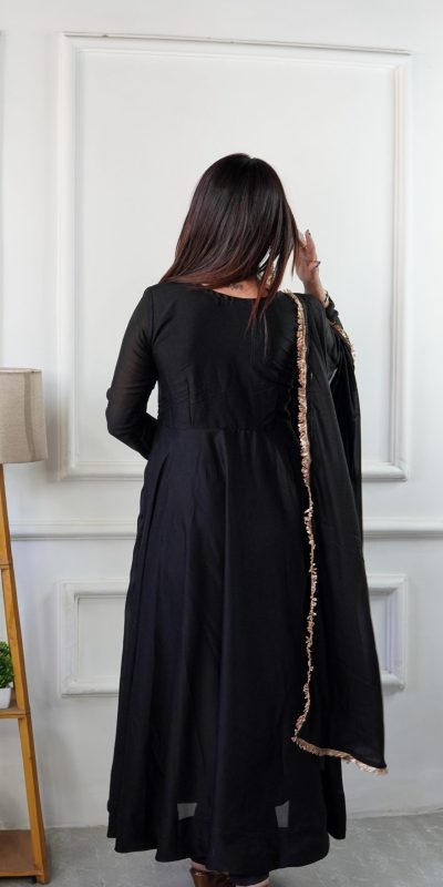 VLM 238 Black in Star Georgette. Lace Work Gown Wedding, Party, Festive, Events at ₹1999 only. Delivery 4-6 Working Days. Shop now. | Gowns, Bollywood Gowns, Creative Gowns, Designer Gowns, Embroidered Gowns, Party Wear Gowns