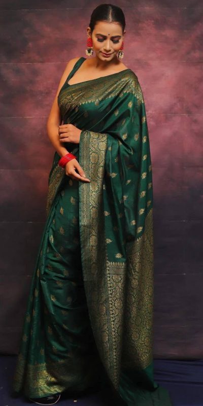 KP 6010 Green Soft Lichi Silk Jacquard Saree Perfect for Wedding, Party, Traditional Day, Family Gatherings, Sangeet . Grab it for ₹1349. Delivery 4-6 W | Designer Sarees, Embroidered Sarees, Sarees, Bollywood Sarees, Creative Sarees, Ethnic Saree, Modern Digital sarees, Party Wear Sarees