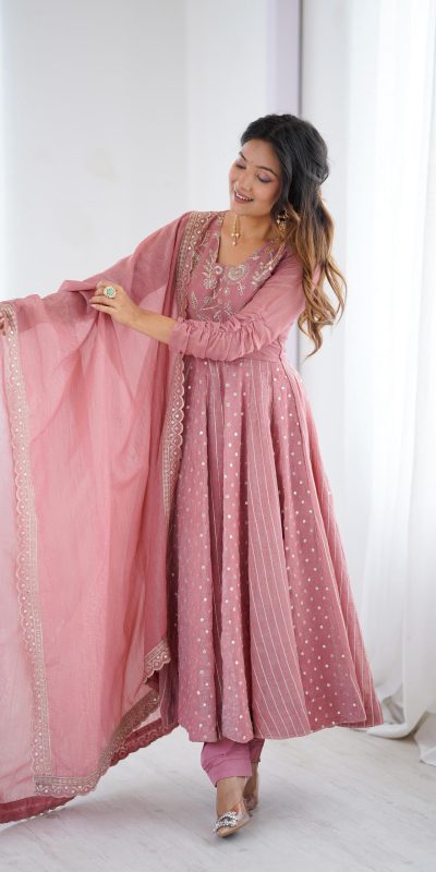 SRK 5293 Peach With Crunchy Silk With Fully Flair with Lace Work & Embroidery Work Anarkali Gown . Introductory Price ₹2149. Delivery 4-6 Worki | Gowns, Bollywood Gowns, Creative Gowns, Designer Gowns, Embroidered Gowns, Party Wear Gowns