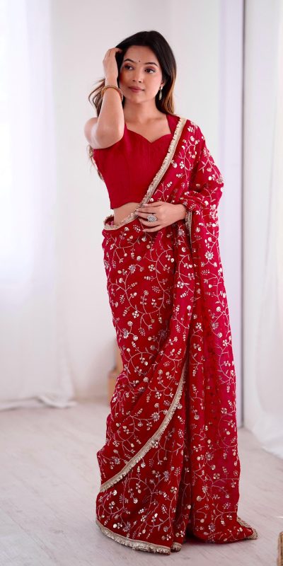 SRK 5296 Red Crunchy Silk Lace Work & Embroidery Work Saree in . Special Price ₹1799. Delivery 4-6 Working Days. Shop now. | Designer Sarees, Embroidered Sarees, Sarees, Bollywood Sarees, Creative Sarees, Ethnic Saree, Modern Digital sarees, Party Wear Sarees