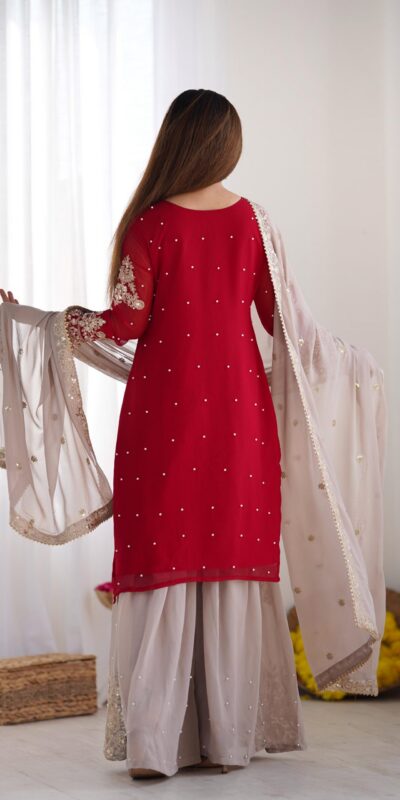 SR 1676 Red Heavy Faux Georgette With Heavy Embroidery Perfect for Wedding, Party, Ethnic Day, Reception, Diwali 4-6 Working Days At 2049/- Only | Casual Suits, Jump Suits, Salwar suit, Creative suits, Designer Suits, Palazzo Suits, Party Wear Suits, Patiala Suits, Straight Suits