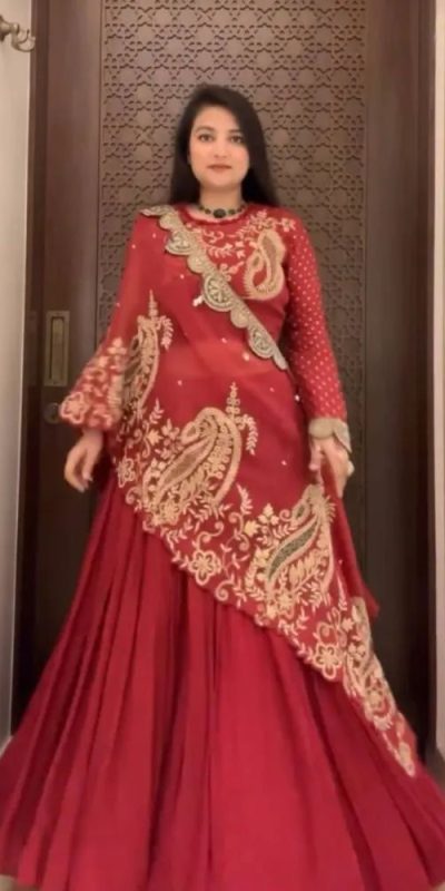 BE 400 Red Georgette Lehenga Choli Perfect for Wedding, Party, Pooja, Cultural Events, Baisakhi . Now at just ₹2449. Delivery 4-6 Working Days. Shop now | Lehenga, Bollywood Lehenga, Creative Lehenga, Designer Lehenga, Embroidered Lehenga, Party Wear Lehenga