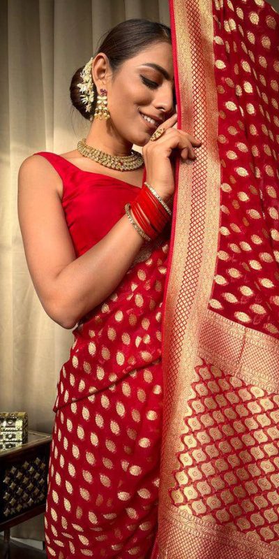 KP 5083 Red Soft Lichi Silk Perfect for Wedding, Party, Family Gatherings, Sangeet, Diwali Cloth. Saree. Get it for ₹1399. Delivery 4-6 Working Days. | Designer Sarees, Embroidered Sarees, Sarees, Bollywood Sarees, Creative Sarees, Ethnic Saree, Modern Digital sarees, Party Wear Sarees