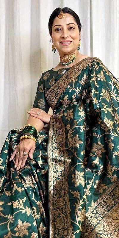 KP 6042 Peacock Green Color Soft Lichi Silk Saree with Lace Border & Lace Work. Get it for ₹1399. Delivery 4-6 Working Days. Shop now. | Designer Sarees, Embroidered Sarees, Sarees, Bollywood Sarees, Creative Sarees, Ethnic Saree, Modern Digital sarees, Party Wear Sarees