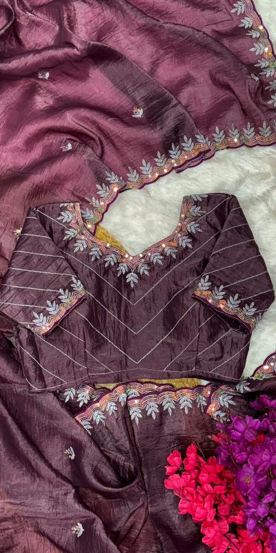 AC COCKTAIL Wine Gold Crush Saree Perfect for Wedding, Party, Engagement, Cultural Events, Pongal – . Available at ₹2149 only. Delivery 4-6 Working Day | Designer Sarees, Embroidered Sarees, Sarees, Bollywood Sarees, Creative Sarees, Ethnic Saree, Modern Digital sarees, Party Wear Sarees