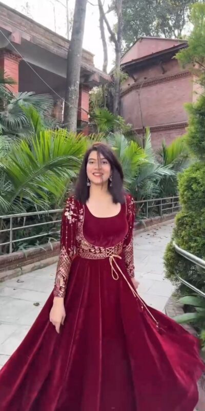 RTC 5640 Maroon 9000 Velvet Gown with thread with Sequence Work. Festive Deal ₹2099. Delivery 4-6 Working Days. Shop now. | Gowns, Bollywood Gowns, Creative Gowns, Designer Gowns, Embroidered Gowns, Party Wear Gowns
