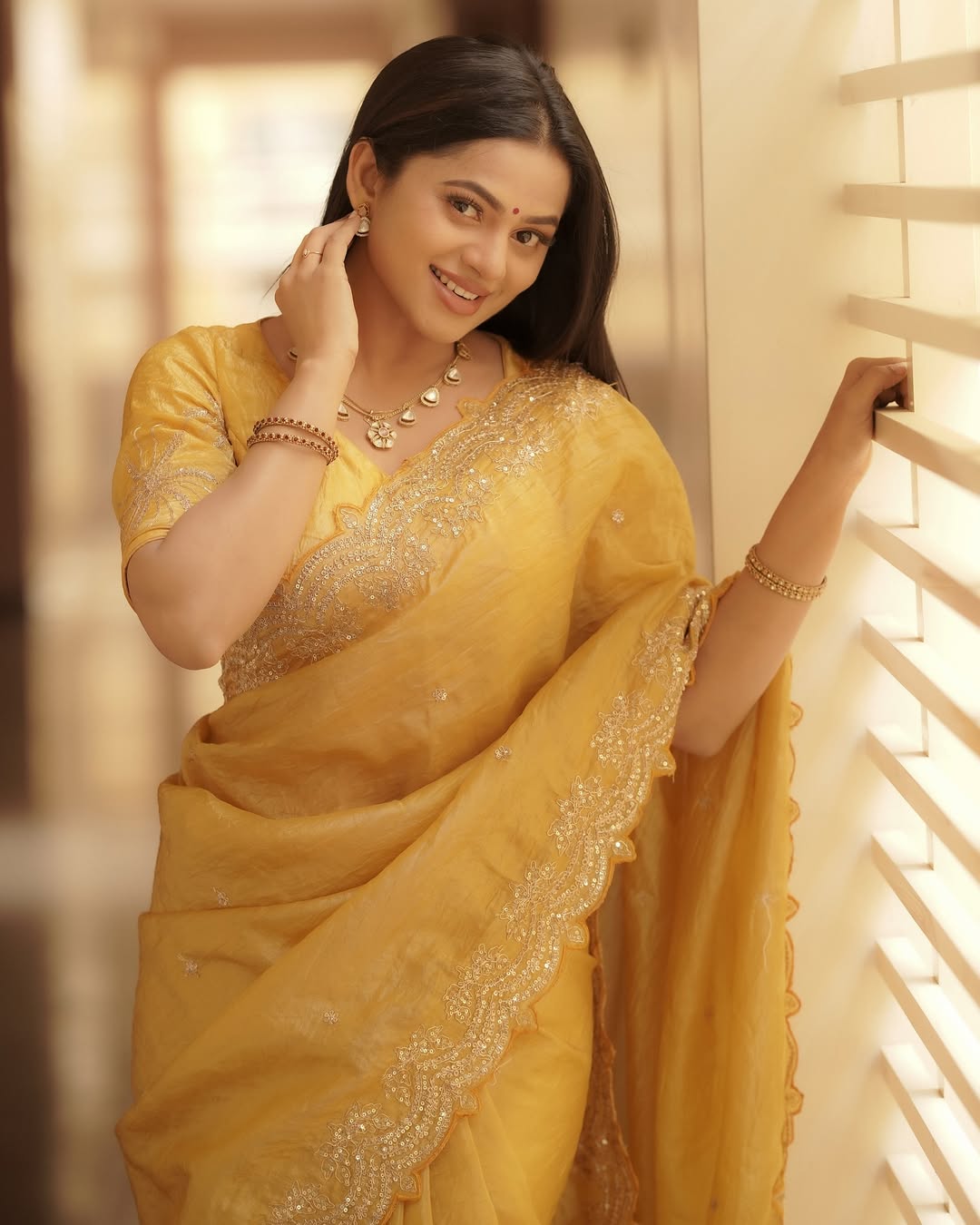 Yellow Soft Gold Crush Embroidery Work Saree - Image 7