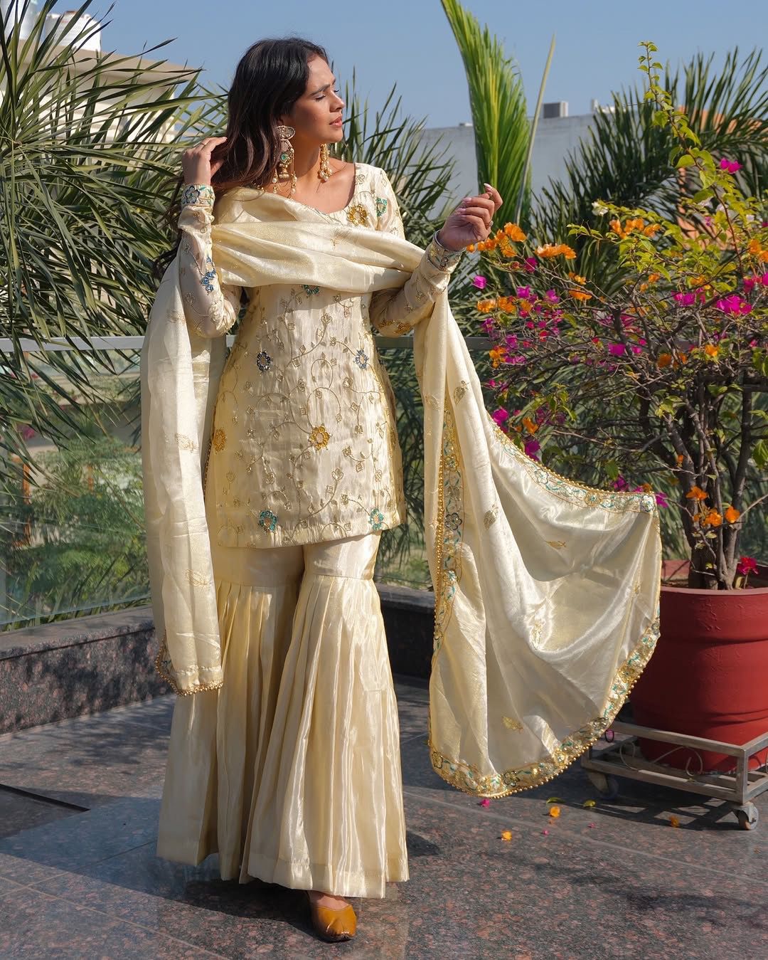 Off White Chinnon Embroidery Work Salwar Suit