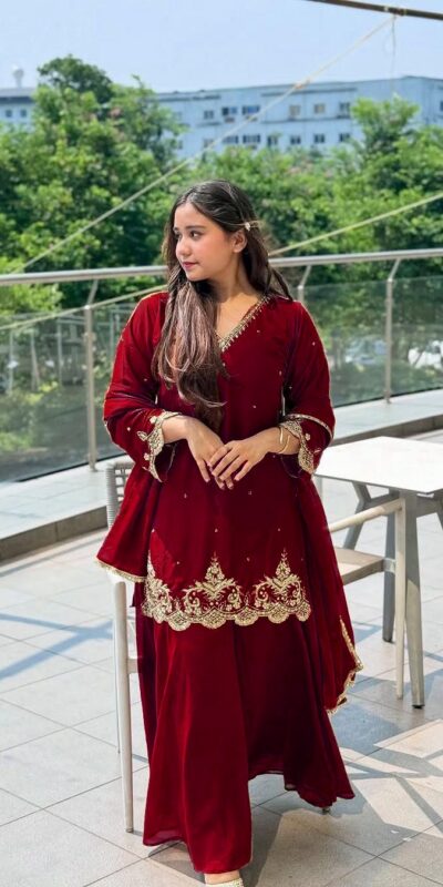 Red Fox Georgette Lace Embroidery Work Salwar Suit