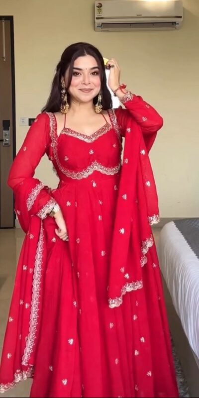 MF 1003 Red Georgette Gown. Perfect for Wedding, Party, Pongal, Bridal Wear, Anniversary – Affordable Price ₹1799. Delivery 4-6 Working Days. Shop now. | Gowns, Bollywood Gowns, Creative Gowns, Designer Gowns, Embroidered Gowns, Party Wear Gowns