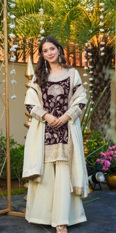 AD 221 Maroon in Glass Organza Silk. Lace Work & Embroidery Work Salwar Suit Affordable Price ₹2599. Delivery 4-6 Working Days. Shop now. | Jump Suits, Salwar suit, Casual Suits, Creative suits, Designer Suits, Palazzo Suits, Party Wear Suits, Patiala Suits, Straight Suits