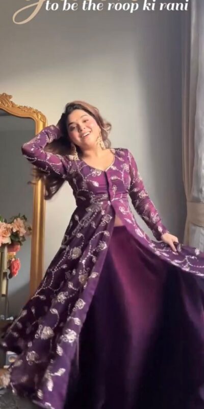 VLM 320 Purple Fendy Silk Gown Perfect for Wedding, Party, Pongal, Sangeet, Diwali – . Get it for ₹2499. Delivery 4-6 Working Days. Shop now. | Gowns, Bollywood Gowns, Creative Gowns, Designer Gowns, Embroidered Gowns, Party Wear Gowns