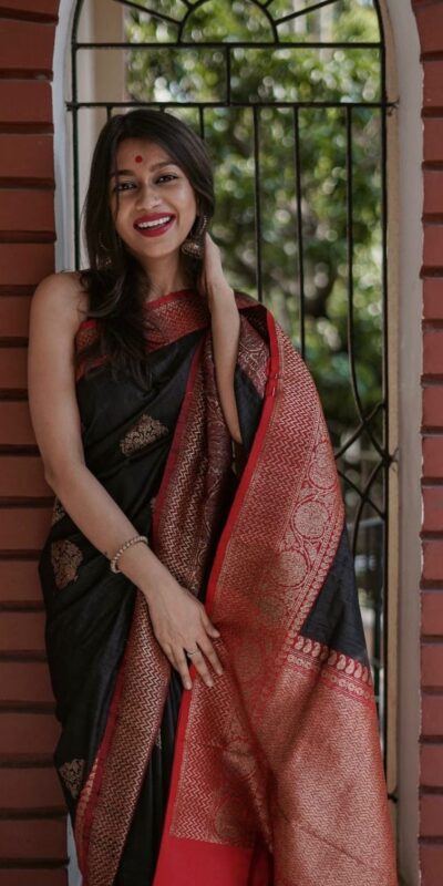 KPR 282 Black Soft Lichi Silk Saree Perfect for Wedding, Party, Reception, Diwali, Ethnic Day – . Affordable Price ₹1449. Delivery 4-6 Working Days. | Designer Sarees, Sarees, Bollywood Sarees, Creative Sarees, Embroidered Sarees, Ethnic Saree, Modern Digital sarees, Party Wear Sarees