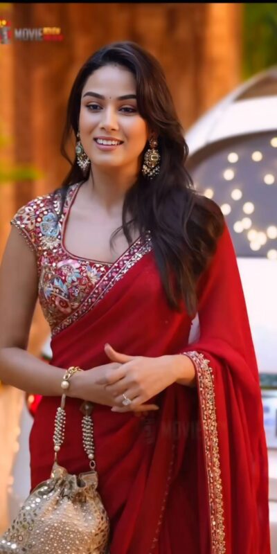 SC 1013 Red Rangoli Silk Saree Perfect for Wedding, Party, Diwali, Onam, Eid – . Get it for ₹1949. Delivery 4-6 Working Days. Shop now. | Designer Sarees, Sarees, Bollywood Sarees, Creative Sarees, Embroidered Sarees, Ethnic Saree, Modern Digital sarees, Party Wear Sarees