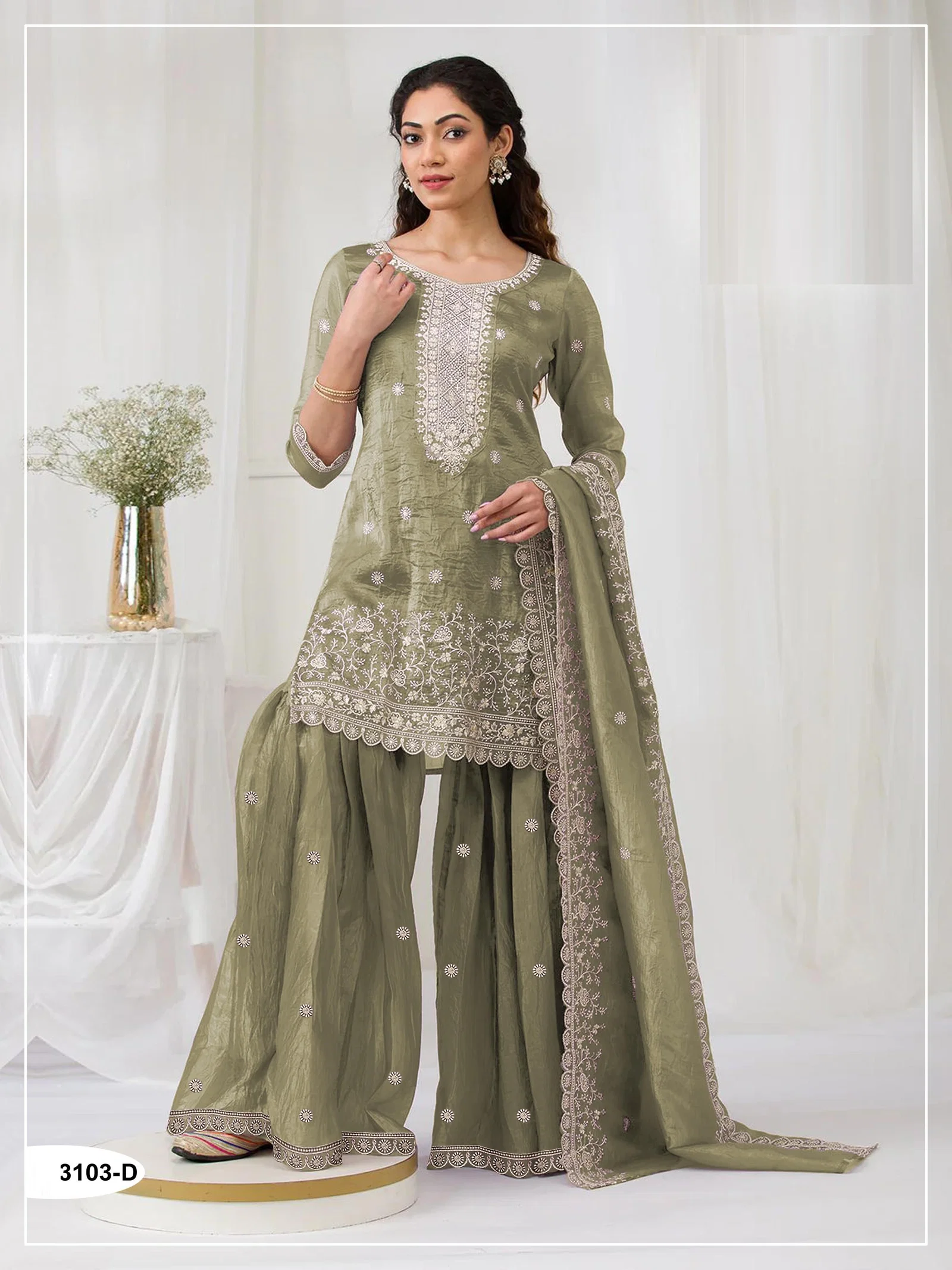 FC 3103 Green Fancy Gold Crush Salwar Suit Perfect for Wedding, Party, Haldi, Onam, Festival Celebrations – . Get it for ₹2549. Delivery 4-6 Work | Jump Suits, Salwar suit, Casual Suits, Creative suits, Designer Suits, Palazzo Suits, Party Wear Suits, Patiala Suits, Straight Suits