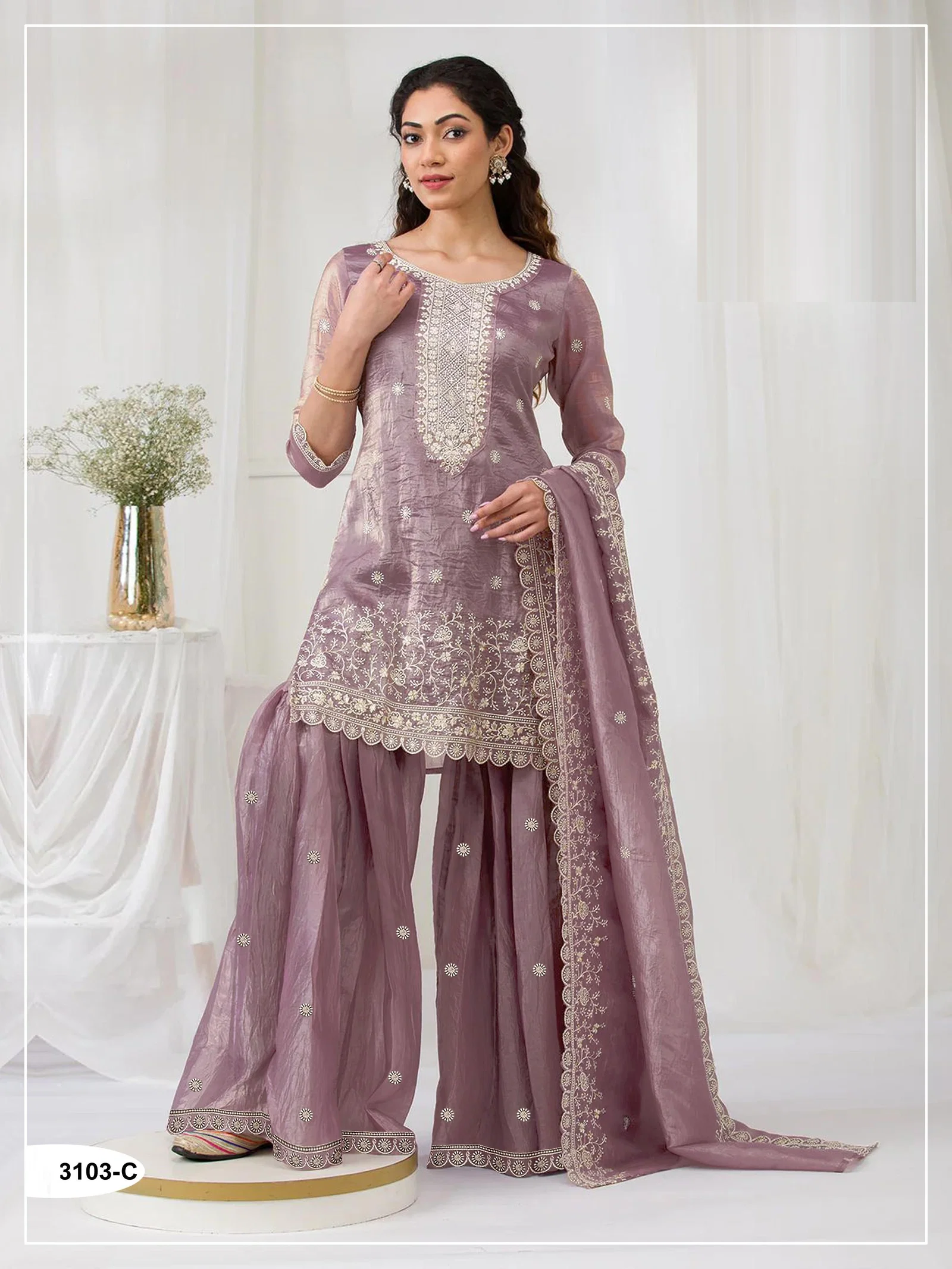 FC 3103 Onion Fancy Gold Crush Salwar Suit Perfect for Wedding, Party, Haldi, Onam, Festival Celebrations – . Get it for ₹2549. Delivery 4-6 Work | Jump Suits, Salwar suit, Casual Suits, Creative suits, Designer Suits, Palazzo Suits, Party Wear Suits, Patiala Suits, Straight Suits
