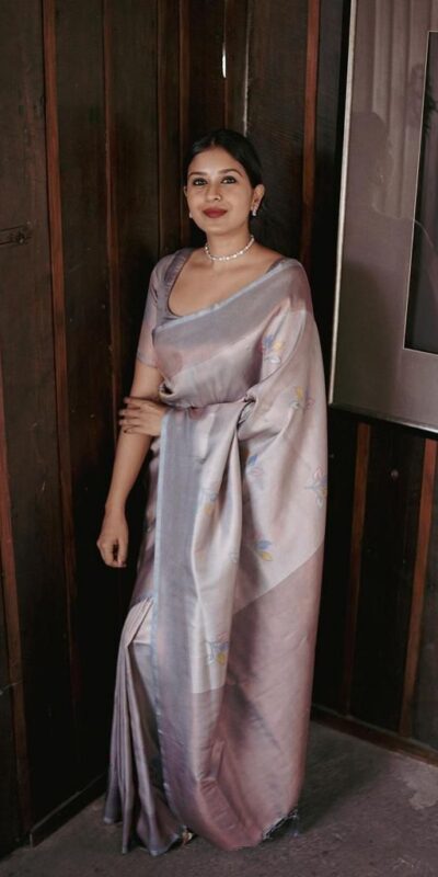 KPR 146 Grey in Soft Lichi Silk Jacquard Work Designer Work Saree . Exclusive Offer ₹1399. Delivery 4-6 Working Days. Shop now. | Designer Sarees, Modern Digital sarees, Sarees, Bollywood Sarees, Creative Sarees, Embroidered Sarees, Ethnic Saree, Party Wear Sarees