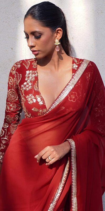JR 646 Red Georgette Saree Perfect for Wedding, Party, Traditional Day, Housewarming, Pongal – . Exclusive Offer ₹1699. Delivery 4-6 Working Days. Shop | Designer Sarees, Modern Digital sarees, Sarees, Bollywood Sarees, Creative Sarees, Embroidered Sarees, Ethnic Saree, Party Wear Sarees