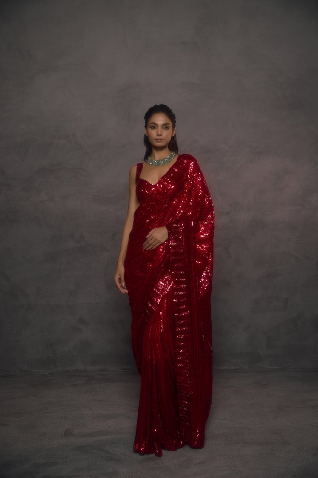 DF 3477 Red Faux Georgette Saree Perfect for Wedding, Party, Cultural Events, Traditional Day, Pooja – . Grab it for ₹1799. Delivery 4-6 Working Day | Designer Sarees, Modern Digital sarees, Sarees, Bollywood Sarees, Creative Sarees, Embroidered Sarees, Ethnic Saree, Party Wear Sarees