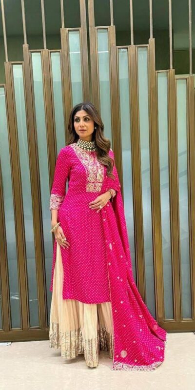 ZB 5049 Pink Faux Georgette Salwar Suit Perfect for Wedding, Party, Family Gatherings, Sangeet, Housewarming – . Affordable Price ₹2399. Days | Jump Suits, Salwar suit, Casual Suits, Creative suits, Designer Suits, Palazzo Suits, Party Wear Suits, Patiala Suits, Straight Suits