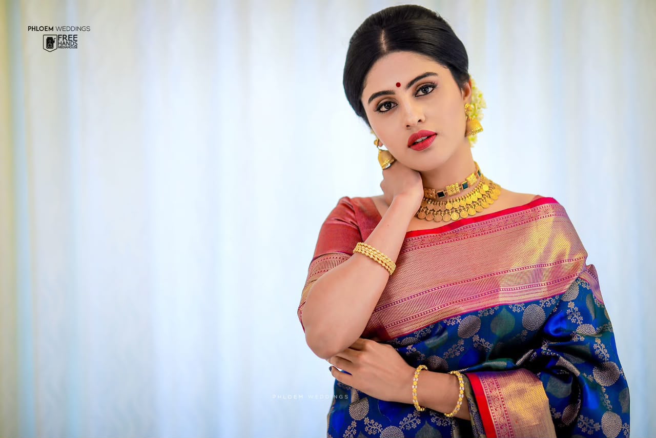 KPR 113 Royal Blue Soft Lichi Silk Saree with Lace Work & Lace Border. Introductory Price ₹1649. Delivery 4-6 Working Days. Shop now. | Designer Sarees, Modern Digital sarees, Sarees, Bollywood Sarees, Creative Sarees, Embroidered Sarees, Ethnic Saree, Party Wear Sarees